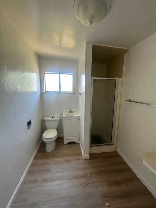 Building Photo - Small Studio In Monterey