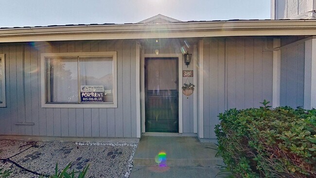 Building Photo - Spacious 3bed/2bath Goleta Condo