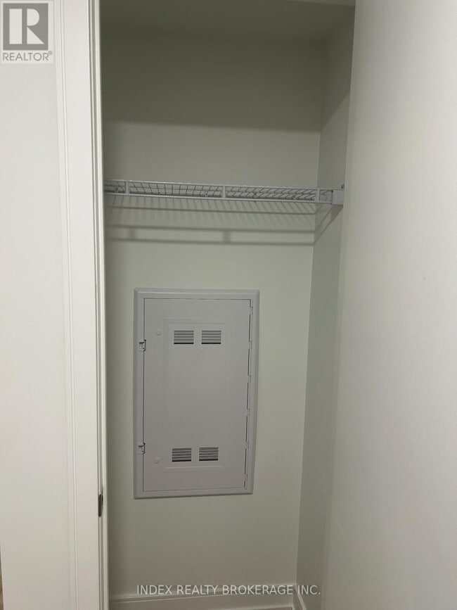 Photo du bâtiment - 3009 Novar Rd