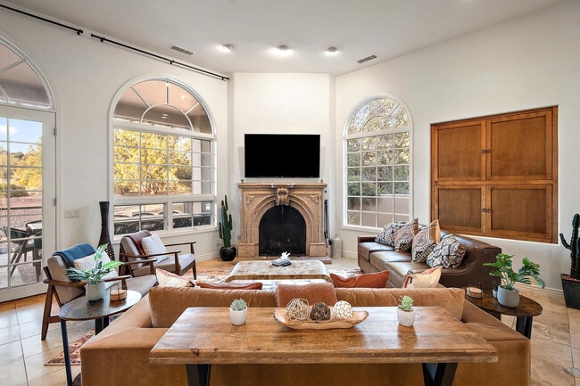 Foto del edificio - 36 W Dove Wing Dr