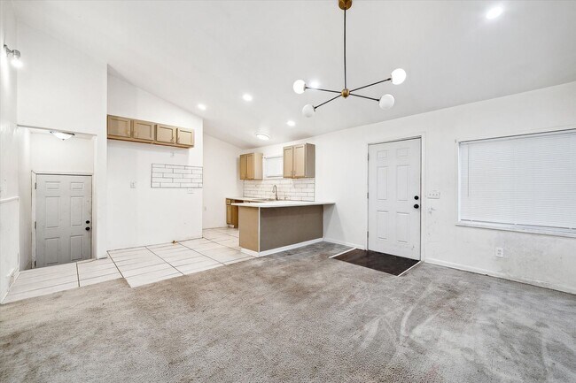 Foto del edificio - $1100 2 bedroom home