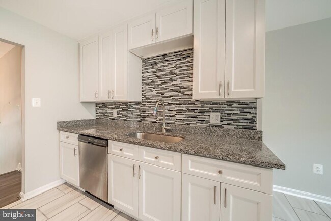 Building Photo - 5414 Earps Corner Pl