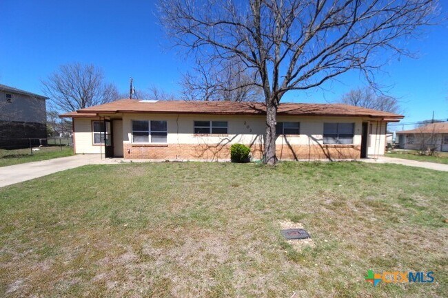 Foto del edificio - 203 W Bobwhite Ln