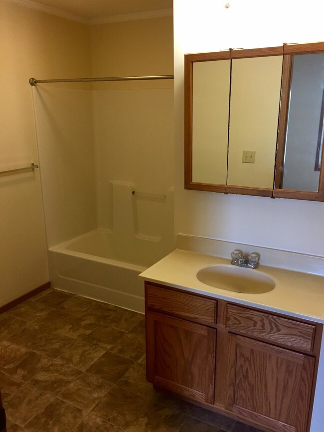 Foto del edificio - 120 Weatheridge Dr