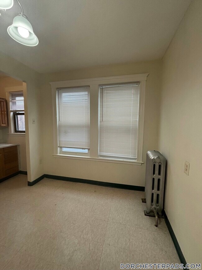 Foto del edificio - 19 Mora St