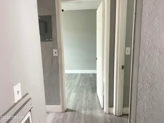 Foto del edificio - 430 N Charles St