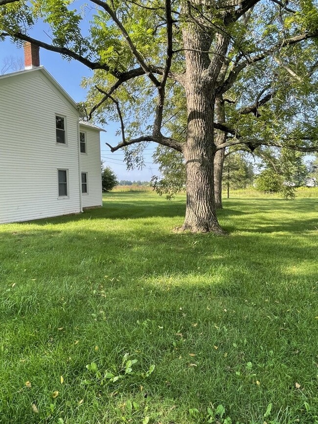 Building Photo - 5096 Battlefield Rd