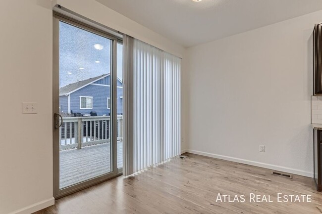Building Photo - 4 WEEKS FREE RENT IF MOVED IN BY 10/31!  |...