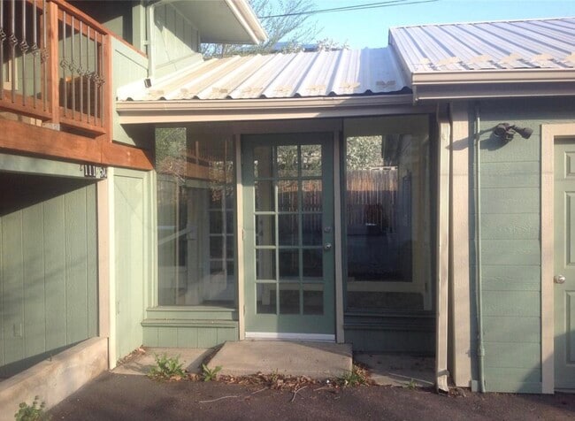 Entrance to Unit B - 111 Washington Ave
