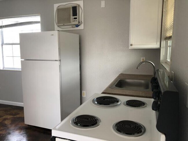 Building Photo - 1 bedroom in Troy TX 76579