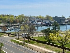 Building Photo - 37 Seaview Ave