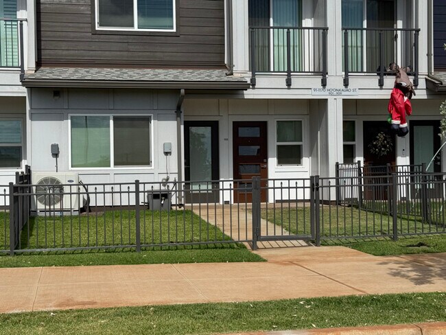 Building Photo - 91-1170-1170 Ho?ona?auao St