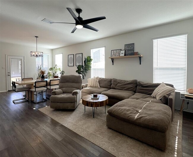 Building Photo - 14313 James Buchanan St