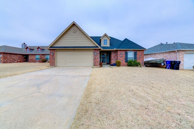 Foto del edificio - 3 Bed / 2 Bath STUNNING BROKEN ARROW HOUSE!!