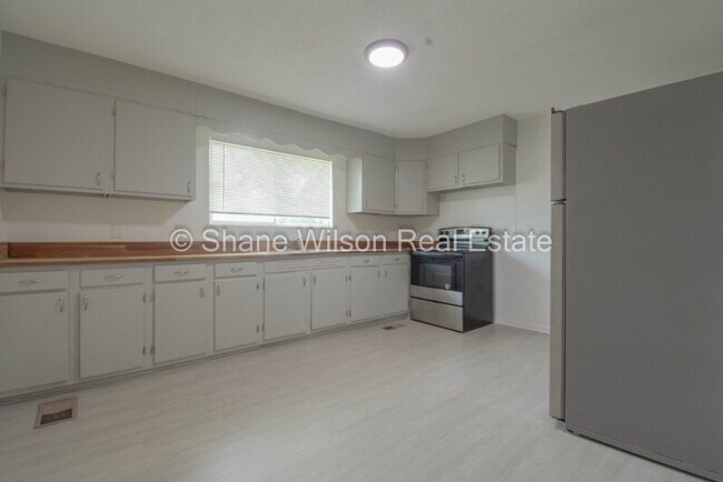 Foto del edificio - 2110 Appling St