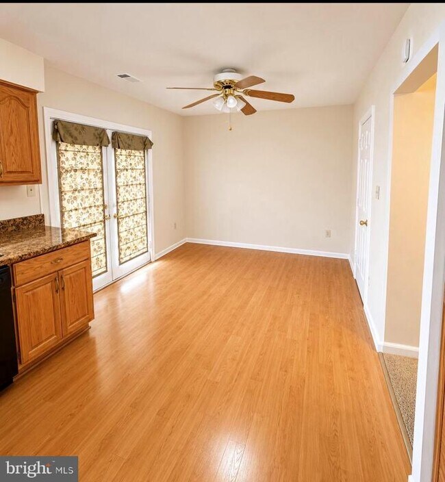 Foto del edificio - 11240 Kettering Pl