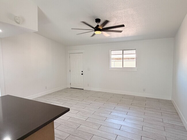Foto del edificio - 3516 W Grant St