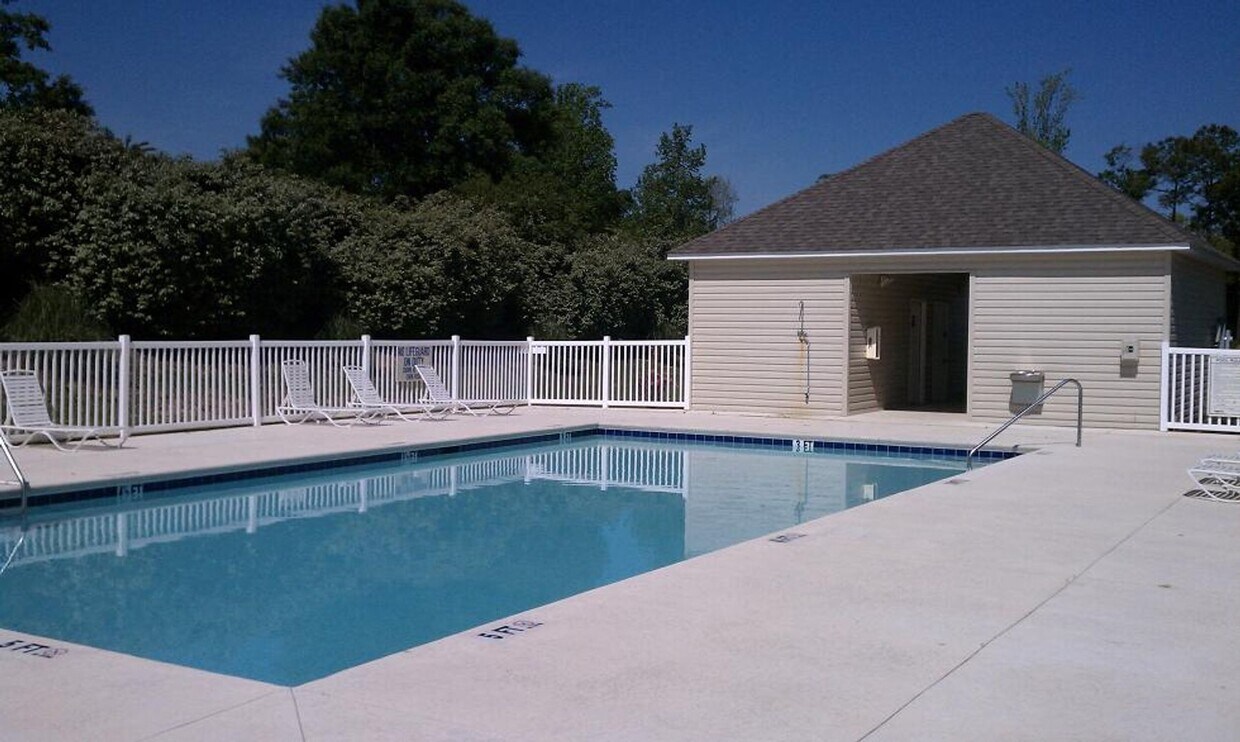 Building Photo - 239 Portsmith Dr