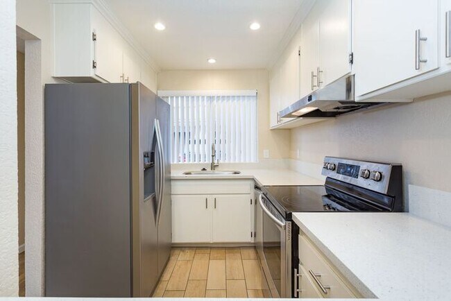 Foto del edificio - 1950 Arnold Way