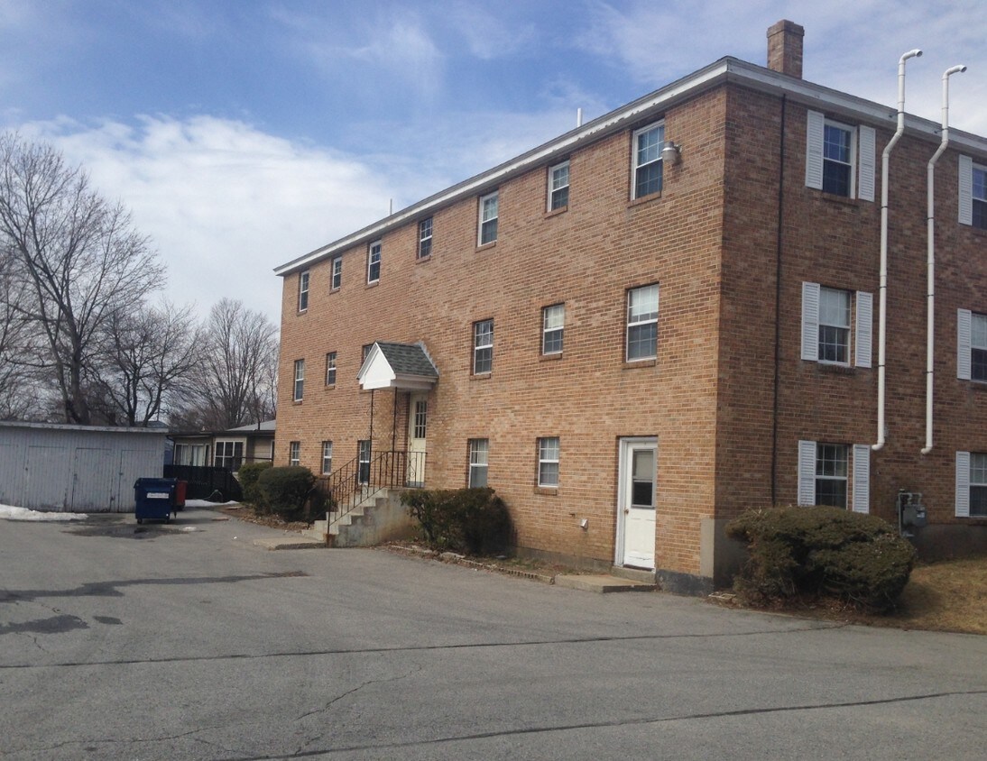 Building Photo - 40 Goodhue Ave