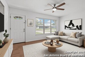 Foto del edificio - 5431 Stonybrook Dr