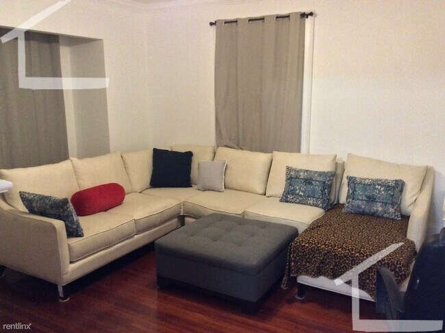 Foto del edificio - 8 br, 5 bath House - 18 Holton St House