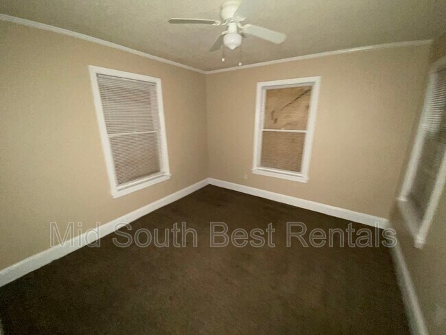 Building Photo - 2744 Burns Ave (Bethel Grove)