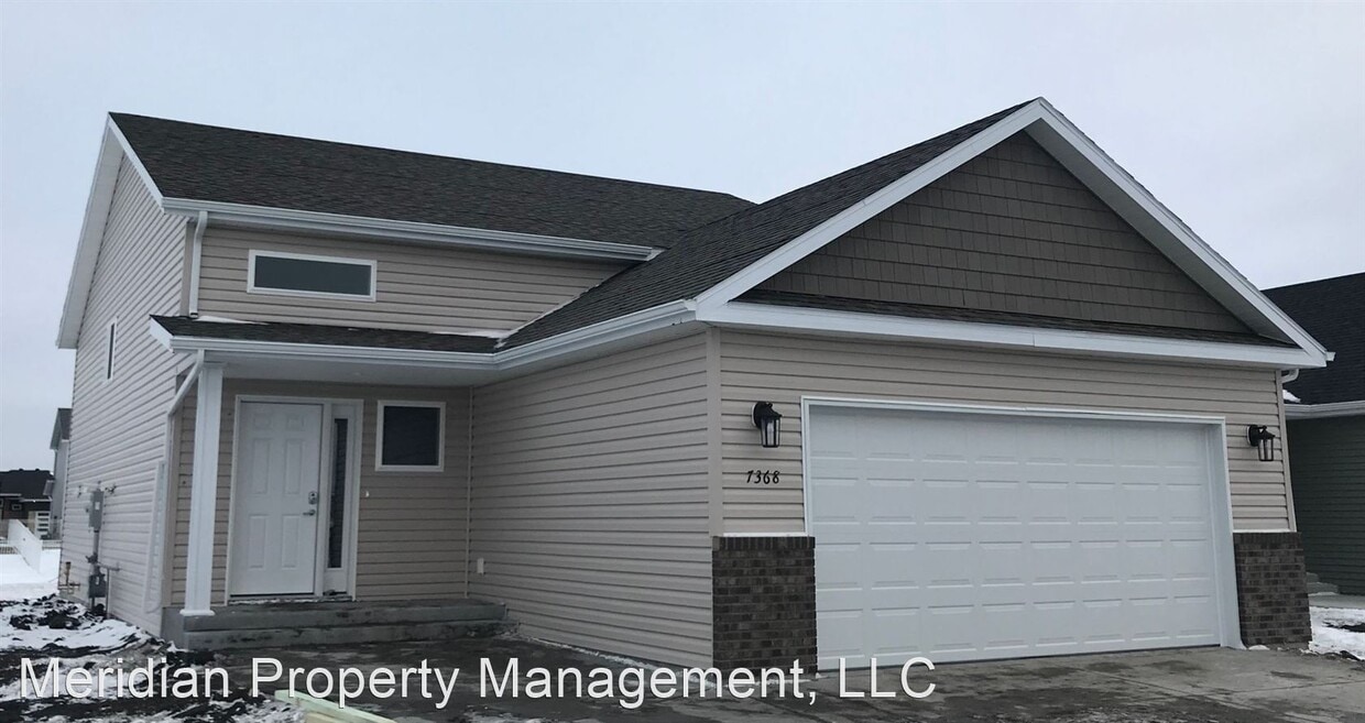 Primary Photo - 4 br, 3 bath House - 7368 17th St S