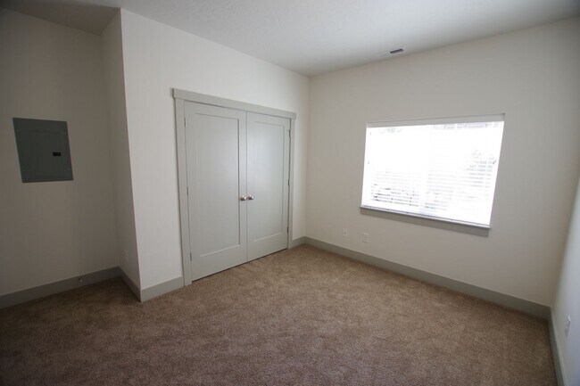 Foto del edificio - Sunbeam Townhomes