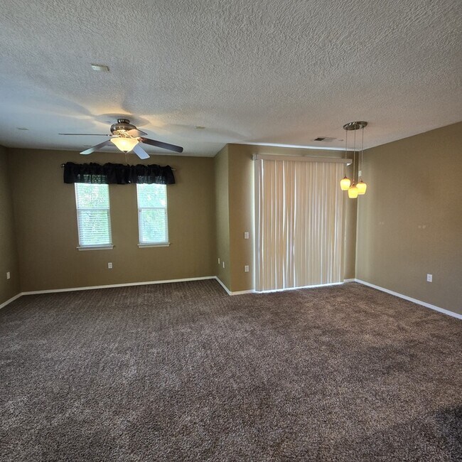 Foto del edificio - 601 Menaul Blvd NE Unit 4206