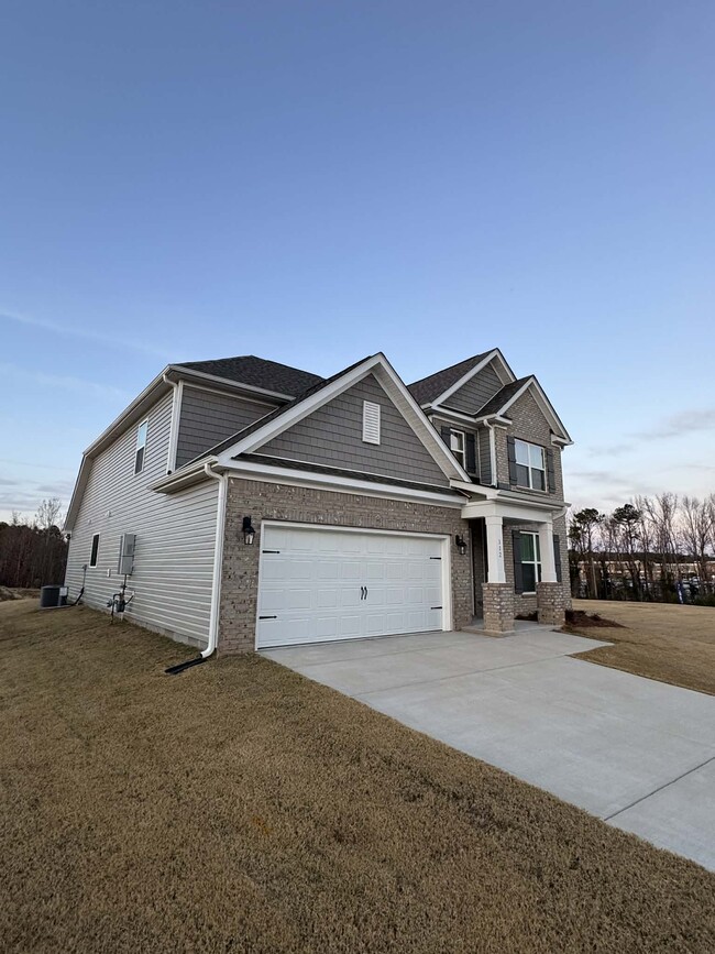 Building Photo - 112 Keating St