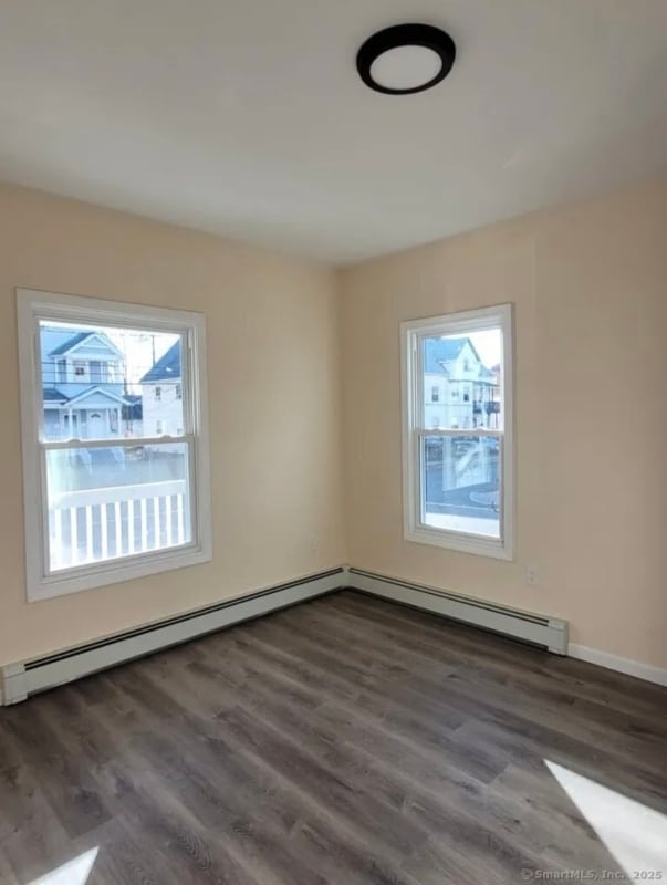 Building Photo - 50 1/2 Annawan St
