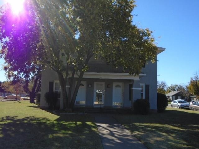 Primary Photo - 601 College Dr