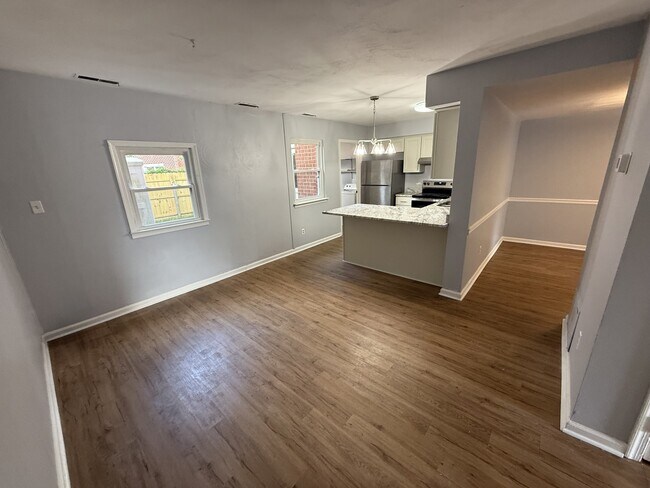 Building Photo - 4470 John Jay Ln