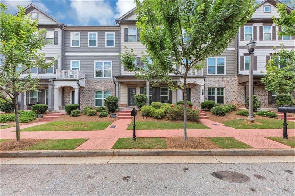 Foto principal - 3643 Princeton Ave