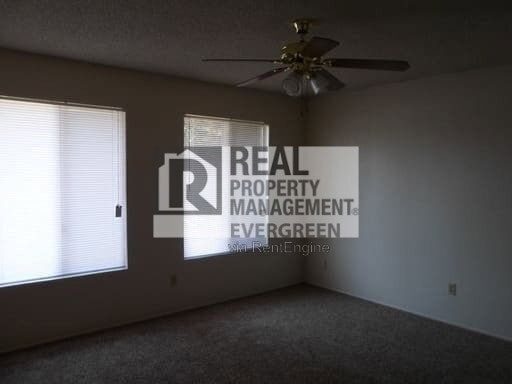 Foto del edificio - 1670 W Terry Ct