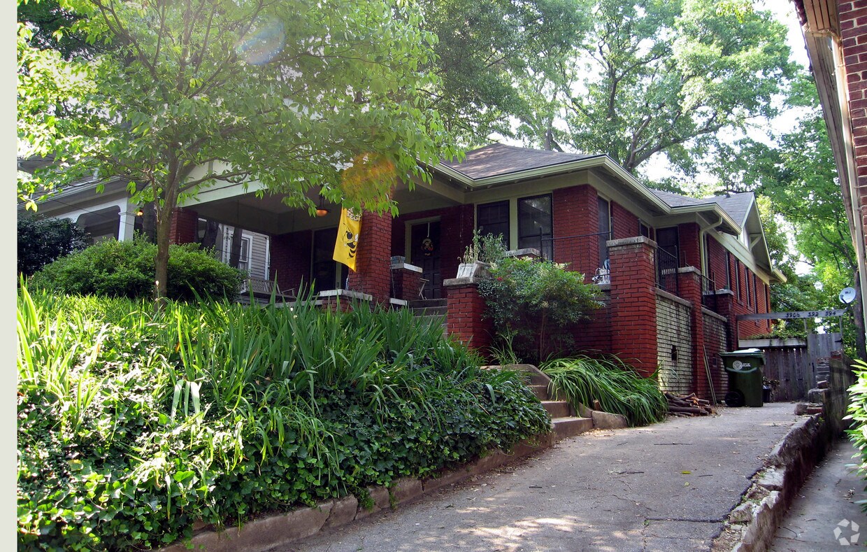 Primary Photo - 390 9th St NE
