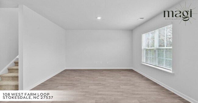 Foto del edificio - 108 W Farm Lp