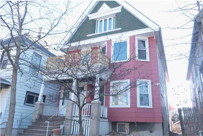 Foto del edificio - 2952 N Booth St