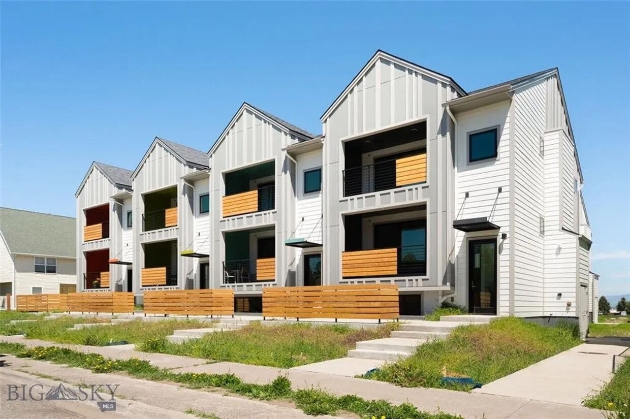 Stunning 3 bed 3 bath condo in Bozeman House Rental in Bozeman, MT