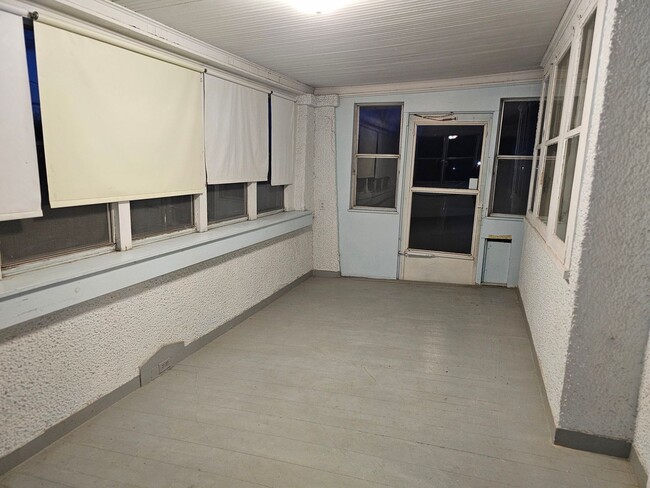 Foto del edificio - 3 Bedroom, Great SE location, near Mt Vernon Road