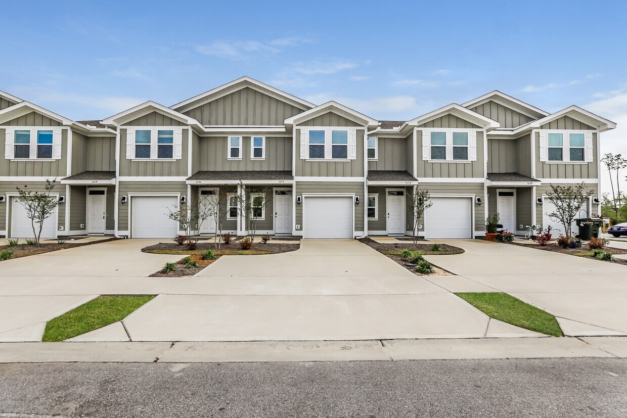 1654 Caleigh Ct, Lynn Haven, FL House Rental in Lynn Haven, FL