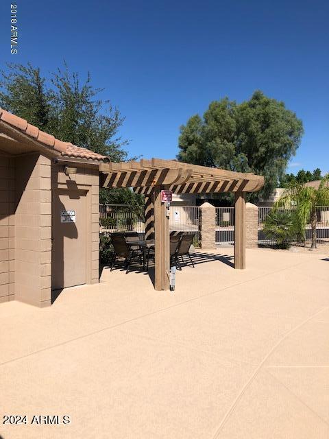 Foto del edificio - 6728 E Rosedale St