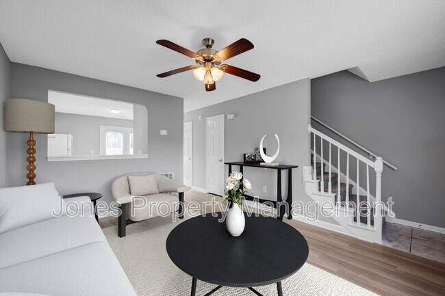 Foto del edificio - 500 Jackson Park Rd