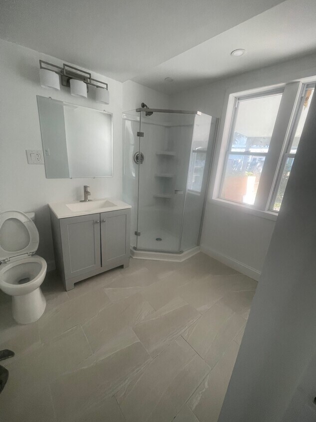 Foto principal - 439 Cumberland St