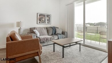 Building Photo - 515 Corso Ln