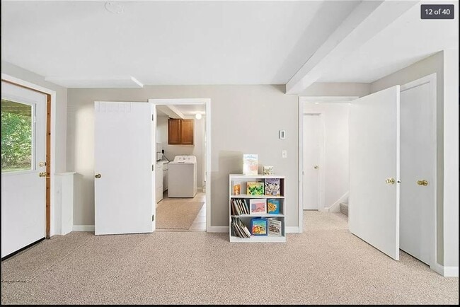Building Photo - 65 Alder Rd