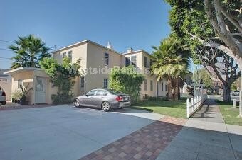 Entrada privada - 1352 Ocean Park Blvd