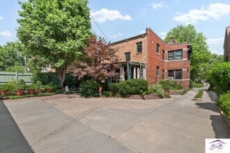 Building Photo - 132 N 33rd St