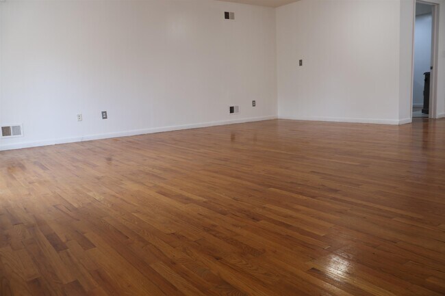 Foto del edificio - 1157 67th St